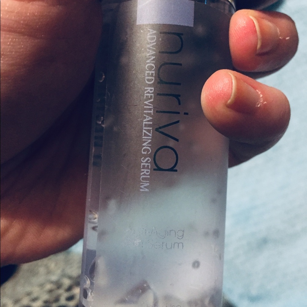 Nuriva Advanced Revitalizing Serum